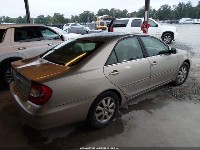 46077867 :رقم المزاد ، 4T1BE32K43U700994 vin ، 2003 Toyota Camry Xle مزاد بيع