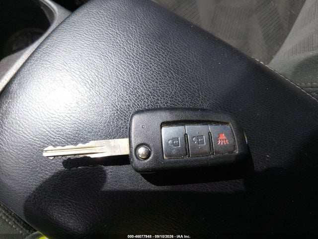 46077948 :رقم المزاد ، 5N1AT2MN0GC807460 vin ، 2016 Nissan Rogue S مزاد بيع