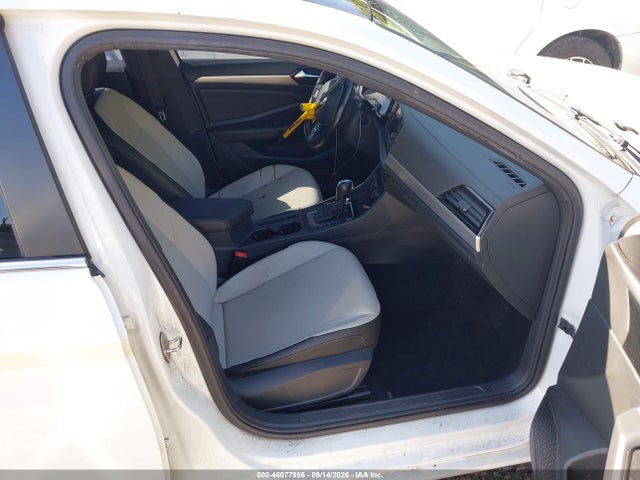 2020 Volkswagen Jetta 1.4t R-line/1.4t S/1.4t Se მანქანა იყიდება აუქციონზე, vin: 3VWCB7BUXLM042108, აუქციონის ნომერი: 46077956