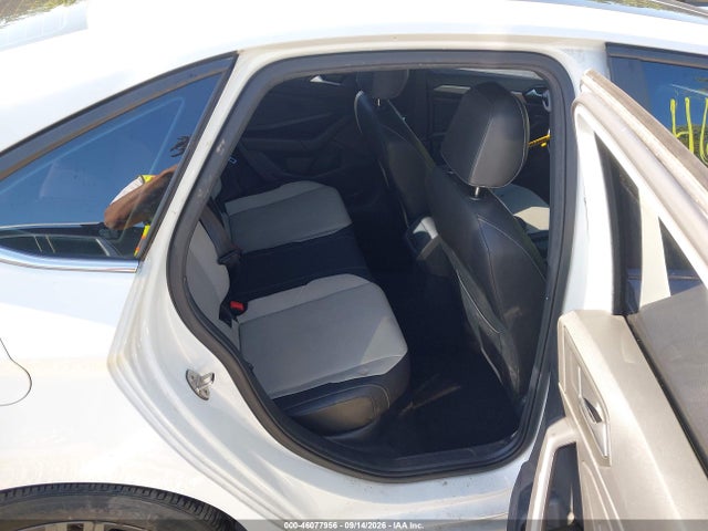 2020 Volkswagen Jetta 1.4t R-line/1.4t S/1.4t Se მანქანა იყიდება აუქციონზე, vin: 3VWCB7BUXLM042108, აუქციონის ნომერი: 46077956