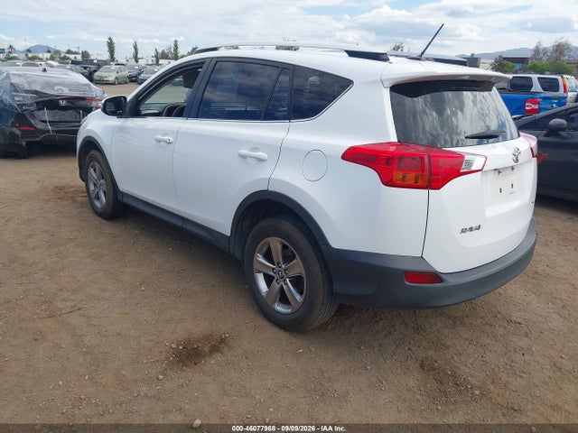 Toyota Rav4 Xle 2015 JTMWFREV5FD079409 Image 3