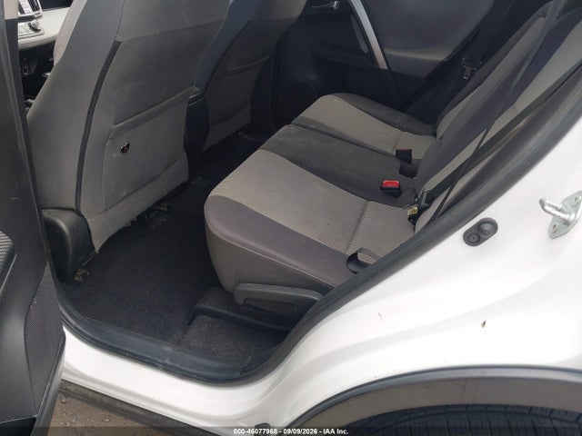 Toyota Rav4 Xle 2015 JTMWFREV5FD079409 Image 8
