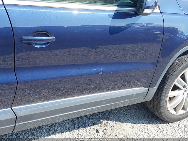46077982 :رقم المزاد ، WVGBV7AX2DW546487 vin ، 2013 Volkswagen Tiguan Se مزاد بيع