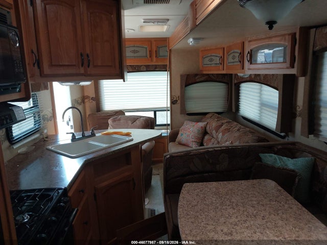 Продажа на аукционе авто 2011 Dutchman Coleman 259re, vin: 47CFCLP23BC659376, номер лота: 46077987