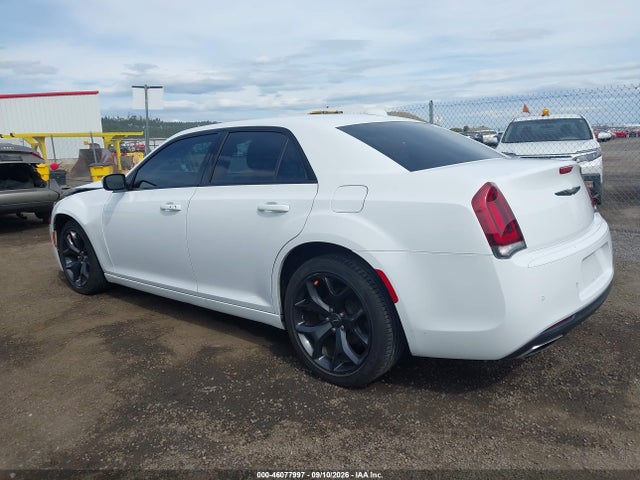 46077997 :رقم المزاد ، 2C3CCABG0MH529135 vin ، 2021 Chrysler 300 300s مزاد بيع