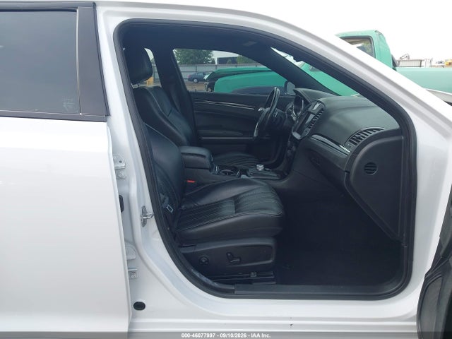 46077997 :رقم المزاد ، 2C3CCABG0MH529135 vin ، 2021 Chrysler 300 300s مزاد بيع