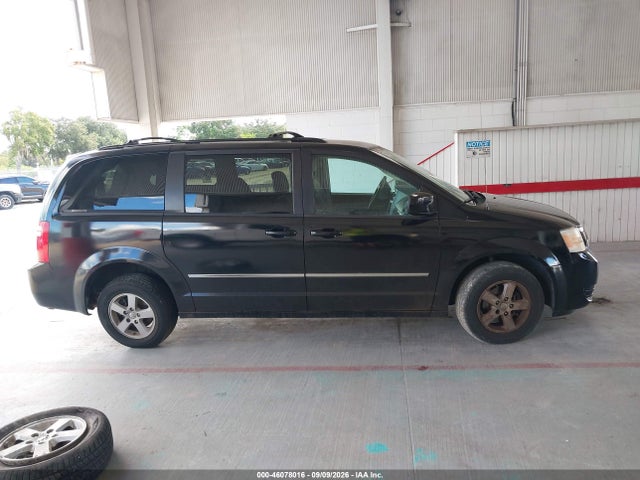 46078016 :رقم المزاد ، 2D4RN5D15AR418329 vin ، 2010 Dodge Grand Caravan Sxt مزاد بيع
