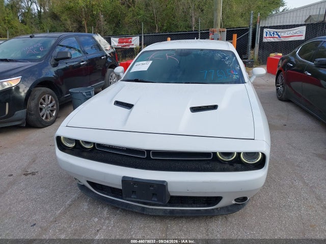 Продаж на аукціоні авто 2015 Dodge Challenger Sxt Plus, vin: 2C3CDZBG8FH775252, номер лоту: 46078032