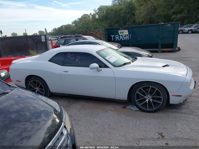 Продаж на аукціоні авто 2015 Dodge Challenger Sxt Plus, vin: 2C3CDZBG8FH775252, номер лоту: 46078032