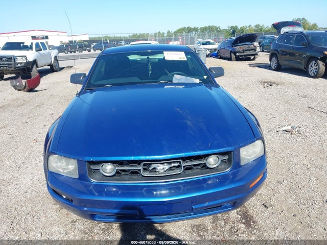 2008 Ford Mustang V6 Deluxe/v6 Premium მანქანა იყიდება აუქციონზე, vin: 1ZVHT80N485118973, აუქციონის ნომერი: 46078033