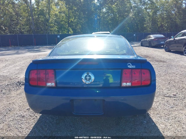 2008 Ford Mustang V6 Deluxe/v6 Premium მანქანა იყიდება აუქციონზე, vin: 1ZVHT80N485118973, აუქციონის ნომერი: 46078033