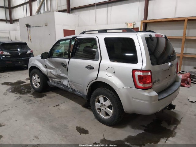 46078043 :رقم المزاد ، 1FMCU0DGXBKA27539 vin ، 2011 Ford Escape Xlt مزاد بيع