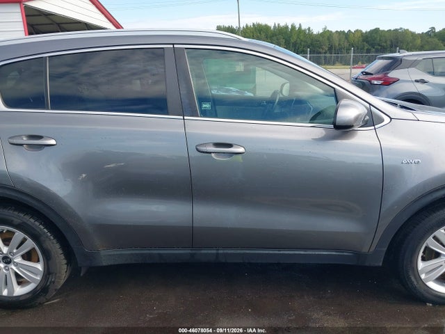 Продажа на аукционе авто 2017 Kia Sportage Lx, vin: KNDPMCAC4H7033163, номер лота: 46078054