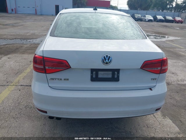 Продажа на аукционе авто 2015 Volkswagen Jetta 1.8t Se, vin: 3VWD07AJ6FM256583, номер лота: 46078073