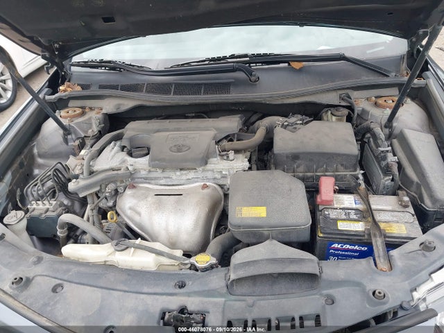 46078076 :رقم المزاد ، 4T1BF1FK5EU427496 vin ، 2014 Toyota Camry Se مزاد بيع