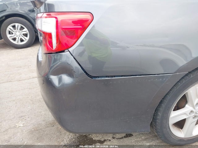 46078076 :رقم المزاد ، 4T1BF1FK5EU427496 vin ، 2014 Toyota Camry Se مزاد بيع