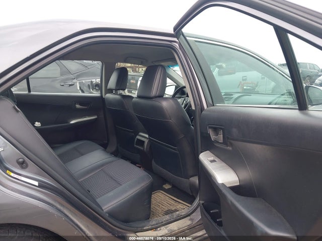 46078076 :رقم المزاد ، 4T1BF1FK5EU427496 vin ، 2014 Toyota Camry Se مزاد بيع