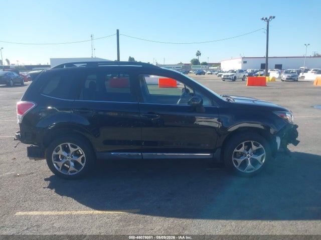Subaru Forester 2.5i Touring 2017 JF2SJATC2HH411948 Image 14