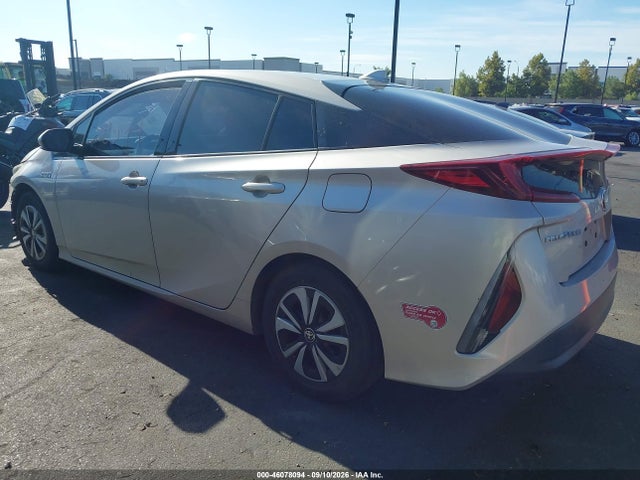 Toyota Prius Prime Premium 2019 JTDKARFP4K3109044 Image 15
