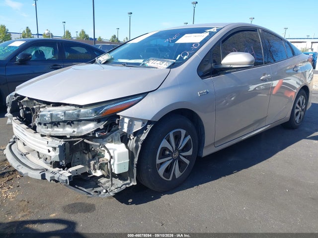 Toyota Prius Prime Premium 2019 JTDKARFP4K3109044 Image 2