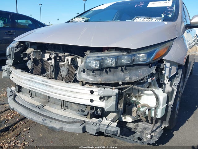 Toyota Prius Prime Premium 2019 JTDKARFP4K3109044 Image 6