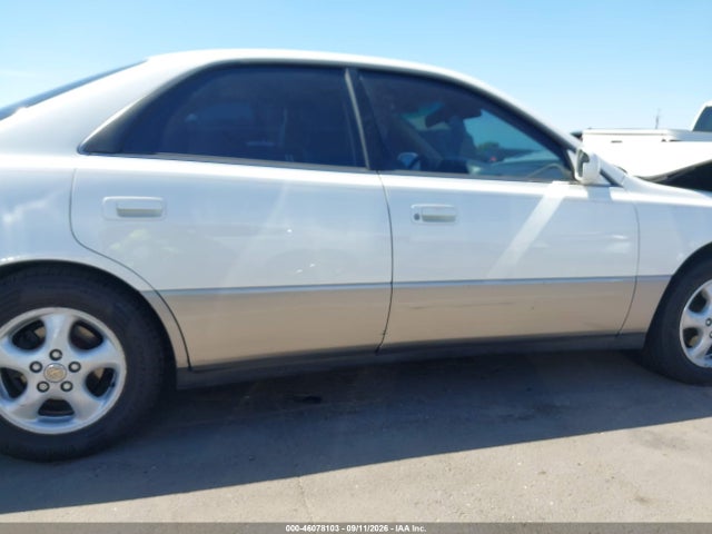 46078103 :رقم المزاد ، JT8BF28G7W0142633 vin ، 1998 Lexus Es 300 مزاد بيع