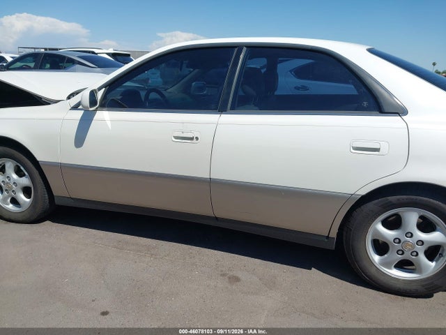 46078103 :رقم المزاد ، JT8BF28G7W0142633 vin ، 1998 Lexus Es 300 مزاد بيع