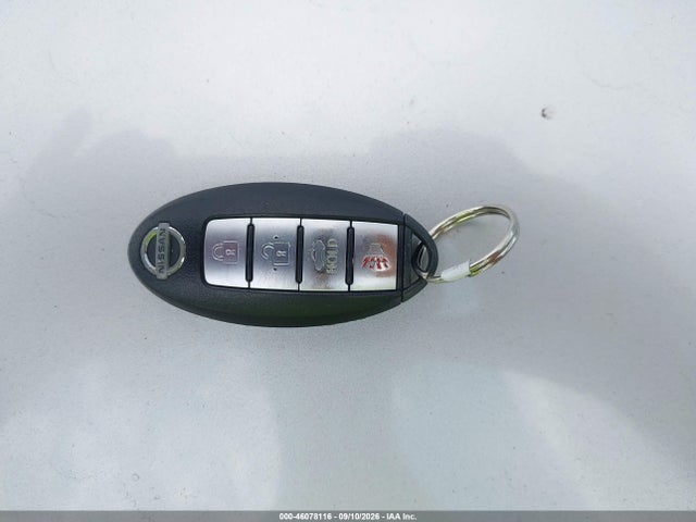 2017 Nissan Sentra Sr მანქანა იყიდება აუქციონზე, vin: 3N1AB7AP1HY392302, აუქციონის ნომერი: 46078116
