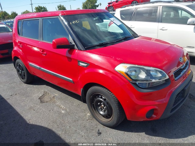 46078122 :رقم المزاد ، KNDJT2A51D7527740 vin ، 2013 Kia Soul مزاد بيع