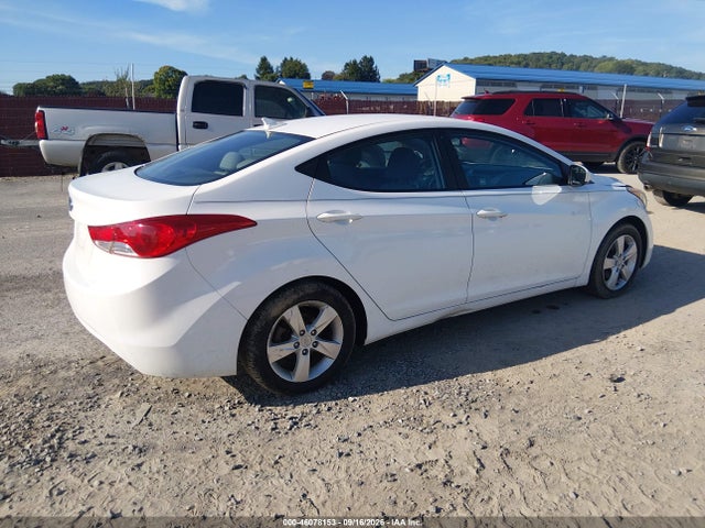Продажа на аукционе авто 2013 Hyundai Elantra Gls, vin: 5NPDH4AE4DH442672, номер лота: 46078153