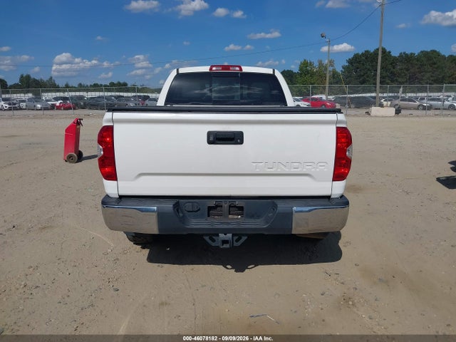 2017 Toyota Tundra Limited 5.7l V8 მანქანა იყიდება აუქციონზე, vin: 5TFSW5F12HX220621, აუქციონის ნომერი: 46078182