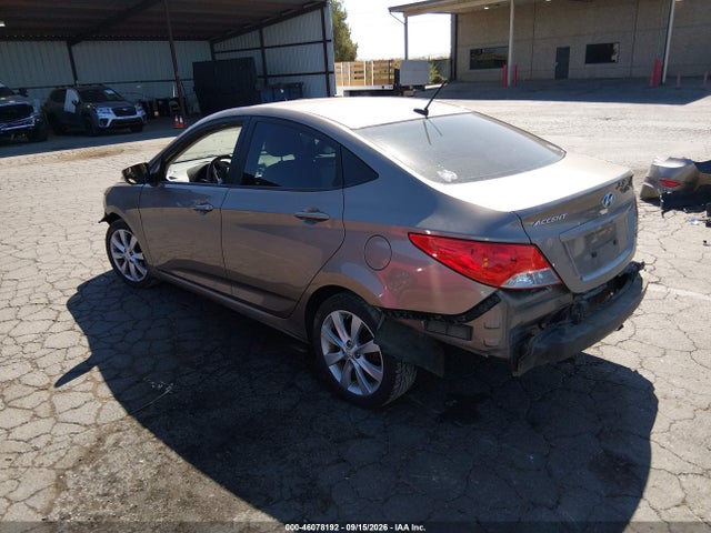 Продаж на аукціоні авто 2013 Hyundai Accent Gls, vin: KMHCU4AE6DU580643, номер лоту: 46078192