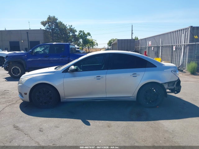 Продажа на аукционе авто 2013 Chevrolet Cruze Ls Auto, vin: 1G1PA5SG7D7108351, номер лота: 46078197
