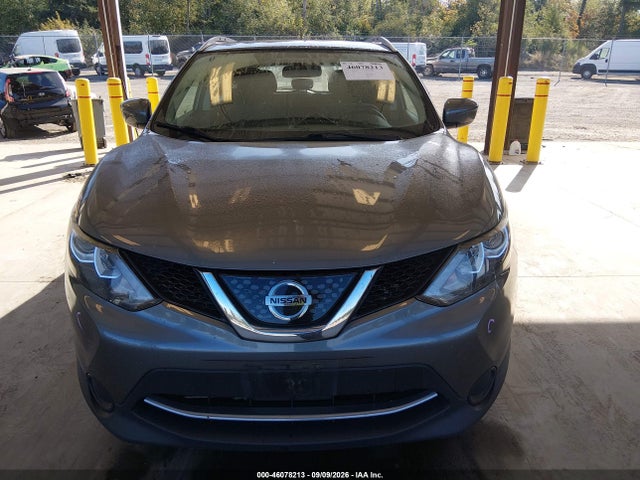 2018 Nissan Rogue Sport Sv მანქანა იყიდება აუქციონზე, vin: JN1BJ1CR1JW260365, აუქციონის ნომერი: 46078213