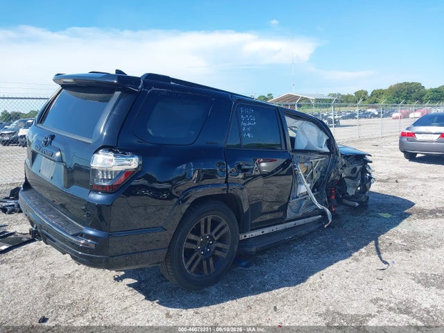 Продаж на аукціоні авто 2021 Toyota 4runner Nightshade Special Edition, vin: JTECU5JR0M5246420, номер лоту: 46078231