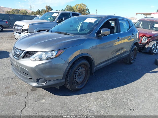 JN1BJ1CP9JW186871 Nissan Rogue Sport S