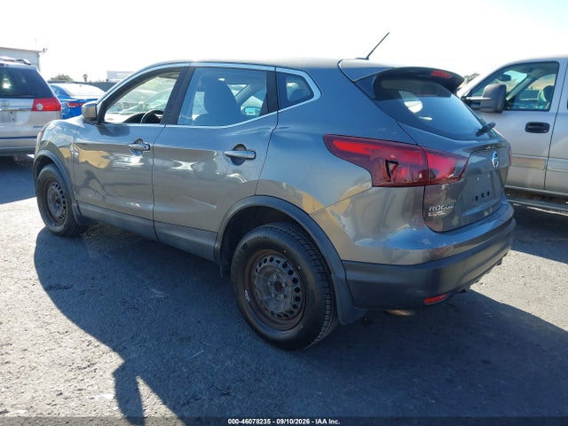 JN1BJ1CP9JW186871 Nissan Rogue Sport S