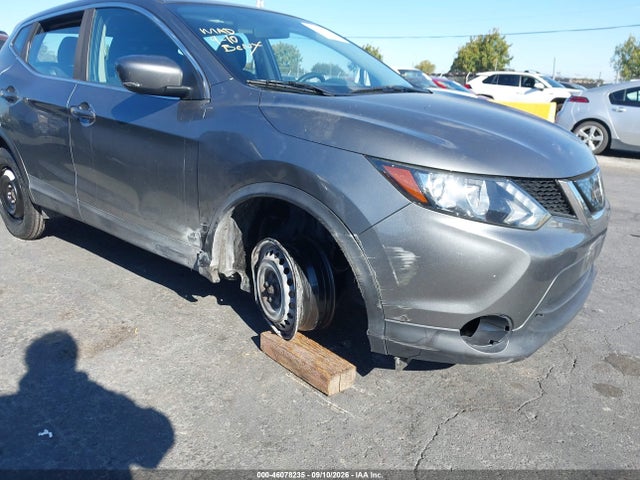 JN1BJ1CP9JW186871 Nissan Rogue Sport S