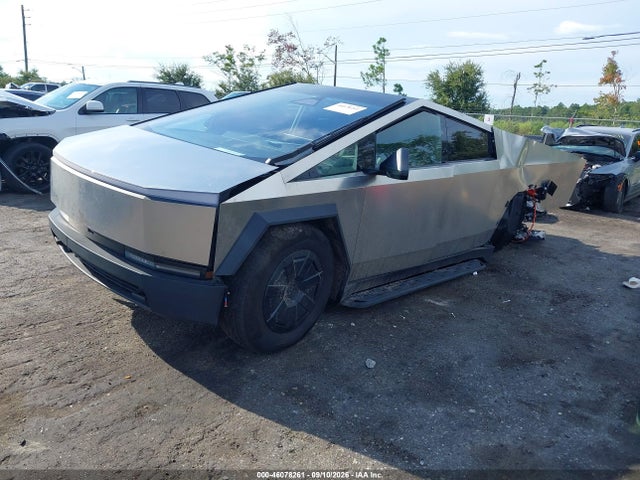 Tesla Cybertruck All-wheel Drive 2024 7G2CEHED6RA053707 Image 2