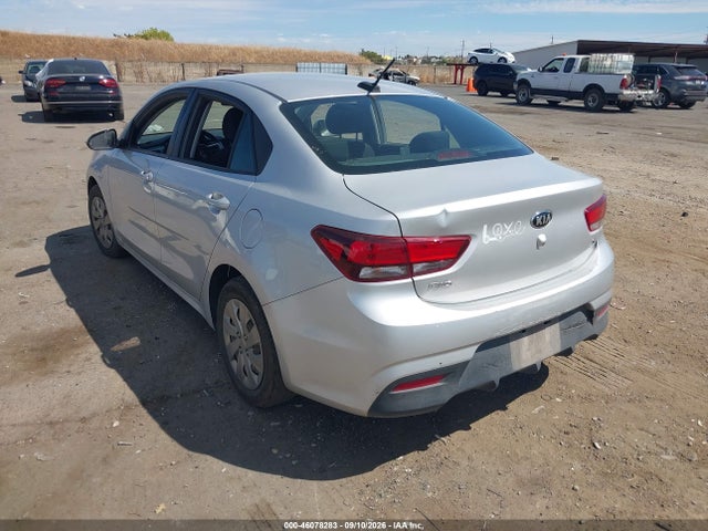KIA RIO S 2018 3KPA24AB5JE086002 Image 3