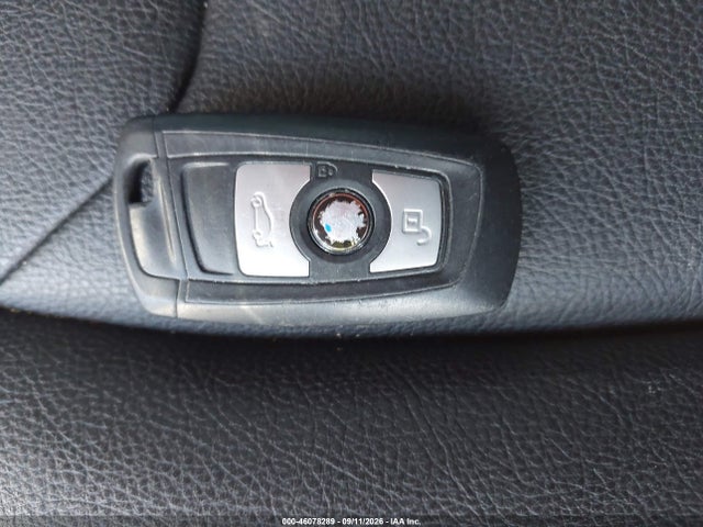 Продажа на аукционе авто 2015 Bmw 320i, vin: WBA3B1C56FK141296, номер лота: 46078289