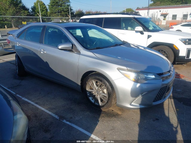 46078321 :رقم المزاد ، 4T1BF1FK6FU091603 vin ، 2015 Toyota Camry Se مزاد بيع