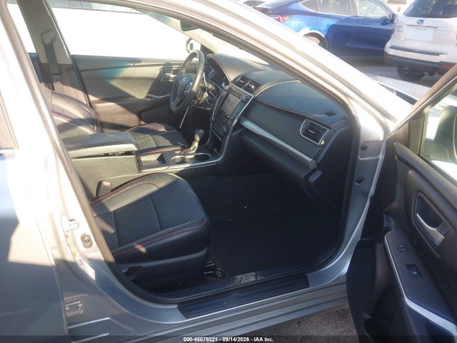 46078321 :رقم المزاد ، 4T1BF1FK6FU091603 vin ، 2015 Toyota Camry Se مزاد بيع