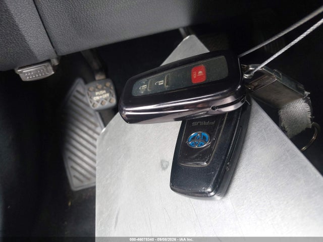 Toyota Prius Four Touring 2016 JTDKARFU3G3022491 Image 11