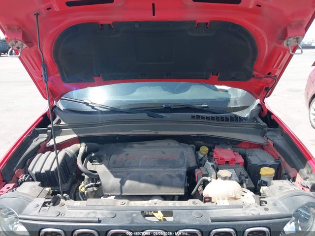 2018 Jeep Renegade Sport 4x4 მანქანა იყიდება აუქციონზე, vin: ZACCJBAB7JPJ50587, აუქციონის ნომერი: 46078365