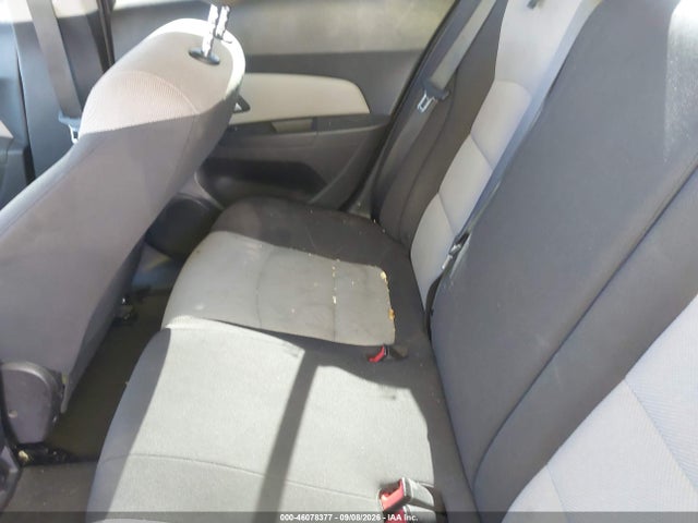 1G1PA5SGXF7272177 Chevrolet Cruze Ls Auto