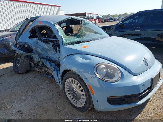 Продаж на аукціоні авто 2015 Volkswagen Beetle 1.8t, vin: 3VWJ07AT1FM622874, номер лоту: 46078382