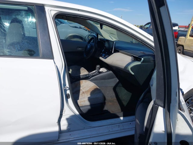 2020 Toyota Corolla Le მანქანა იყიდება აუქციონზე, vin: 5YFEPRAE1LP106676, აუქციონის ნომერი: 46078394