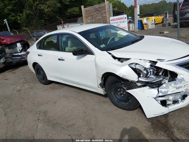 2014 Nissan Altima 2.5 S მანქანა იყიდება აუქციონზე, vin: 1N4AL3AP1EC295095, აუქციონის ნომერი: 46078439