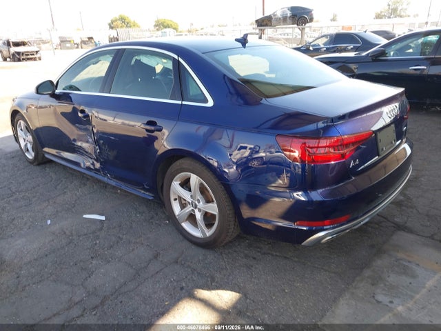 Продаж на аукціоні авто 2019 Audi A4 45 Premium, vin: WAUDNAF40KA013439, номер лоту: 46078466